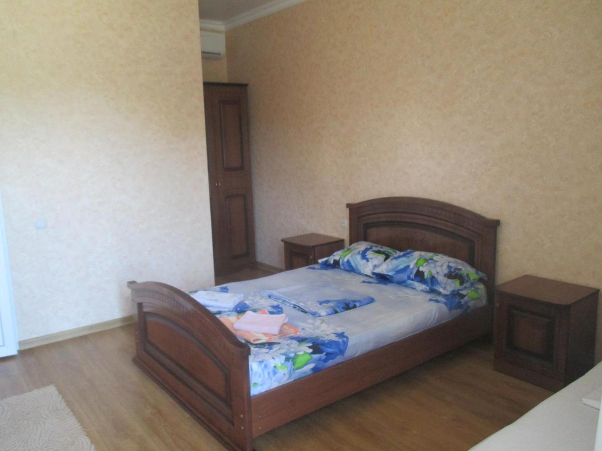 Guest House У Дедушки Самвела Alakhadze Екстериор снимка