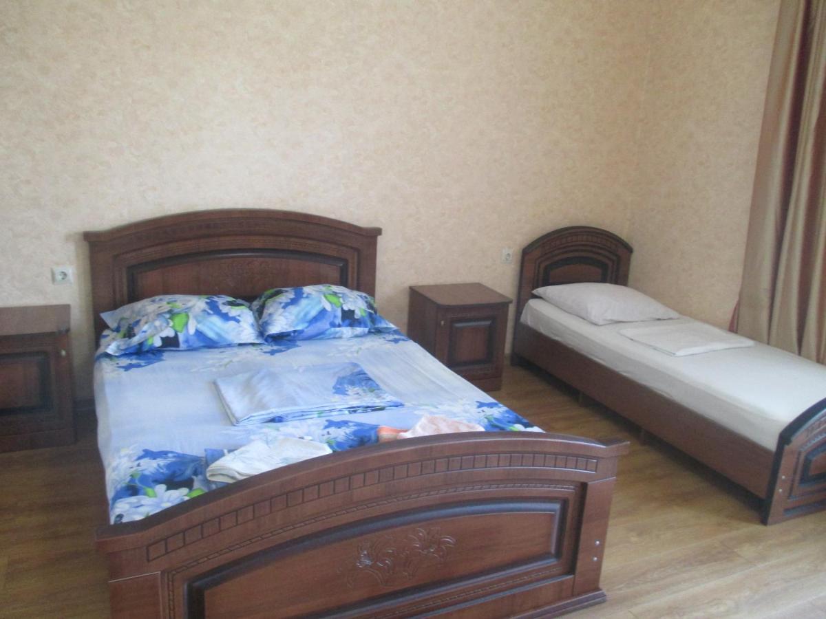 Guest House У Дедушки Самвела Alakhadze Екстериор снимка
